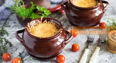 Невероятно вкусная картофельная бабка с мясом в горшочках: пошаговый рецепт с фото