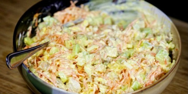 Новый вариант праздничного салатика с корейской морковкой и курицей