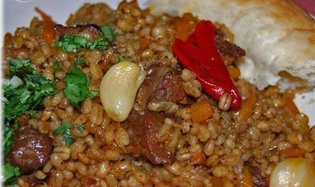 Как приготовить перловку с мясом вкусно?