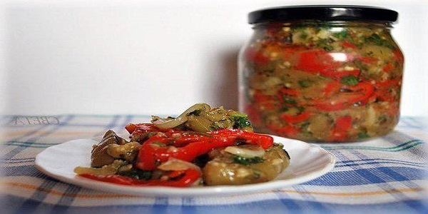 Маринованный салат из баклажанов