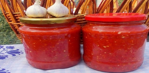 «Холодная» аджика без варки: очень вкусно и свежо!