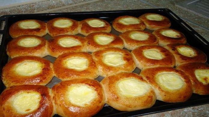 Ватрушки с творогом в духовке