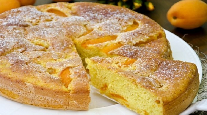 Очень вкусный пирог с абрикосами