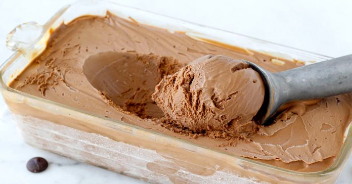 Всего 5 минут — и самое вкусное, натуральное, домашнее мороженое готово!