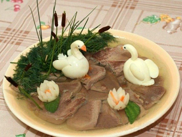 23 оригинальных идеи для украшения праздничных блюд!