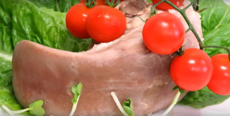 Как вкусно сварить язык для закусок и салатов на праздничный стол