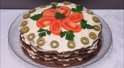 Печеночный торт с грибами: простые продукты – шикарное блюдо