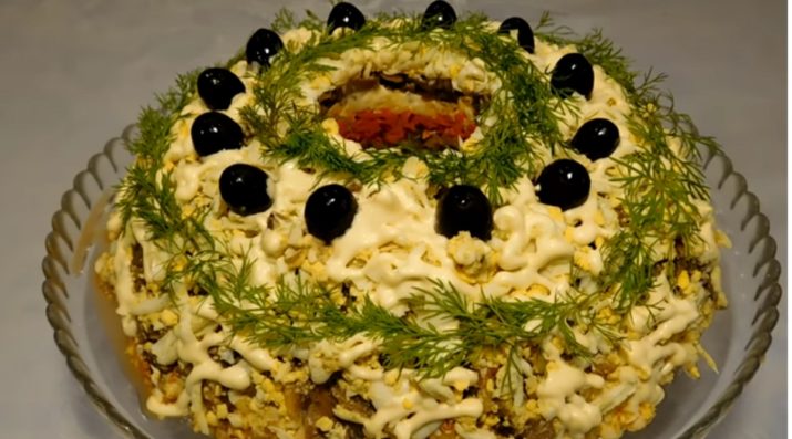 Вкусный и красивый салат «Купеческий»: на праздничный стол
