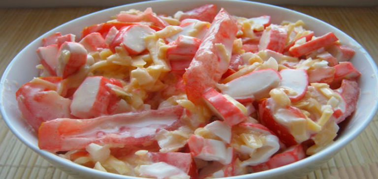 Салат Красное море с помидорами