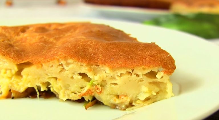 Ленивый пирог с капустой на кефире