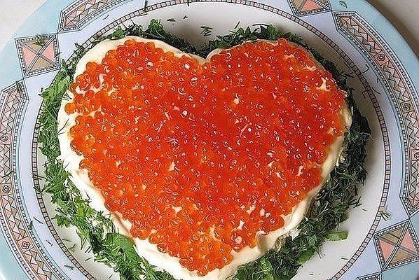 ТОП-9 вкусных салатов на праздничный стол