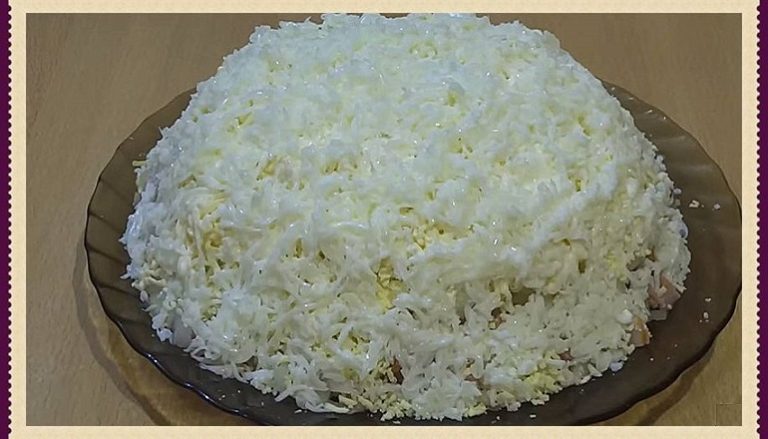 Обалденно вкусный салат «Облачко»: украсит любой стол