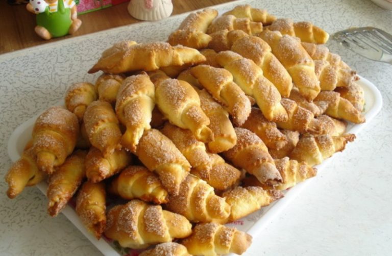 Бабушкины рогалики. Нежные и очень вкусные