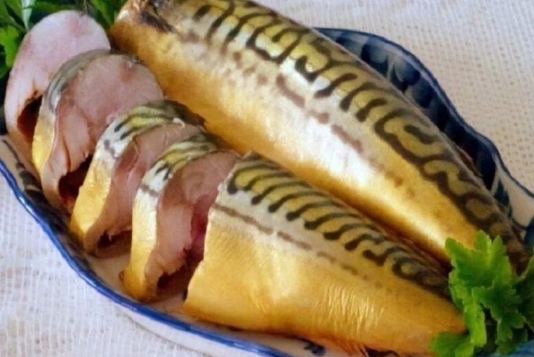Домашняя малосольная скумбрия — на вид как копченая