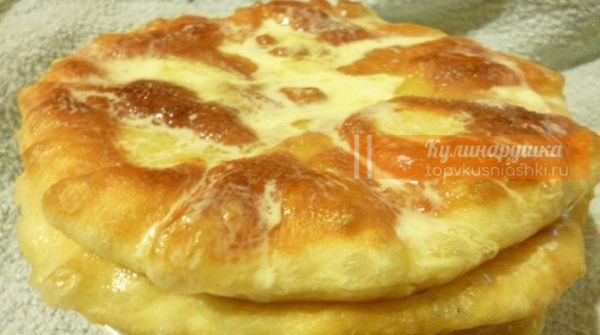 Пышечки со сметаной и сахаром: объедение на завтрак