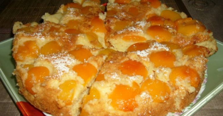 Абрикосовый пирог. Это вкусный и простой рецепт
