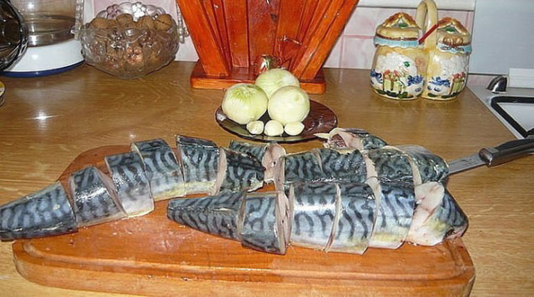 Правильно маринуем скумбрию. Пальчики оближешь