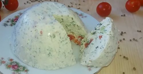 Закуска из творога с овощами и зеленью: на столе долго не задержится