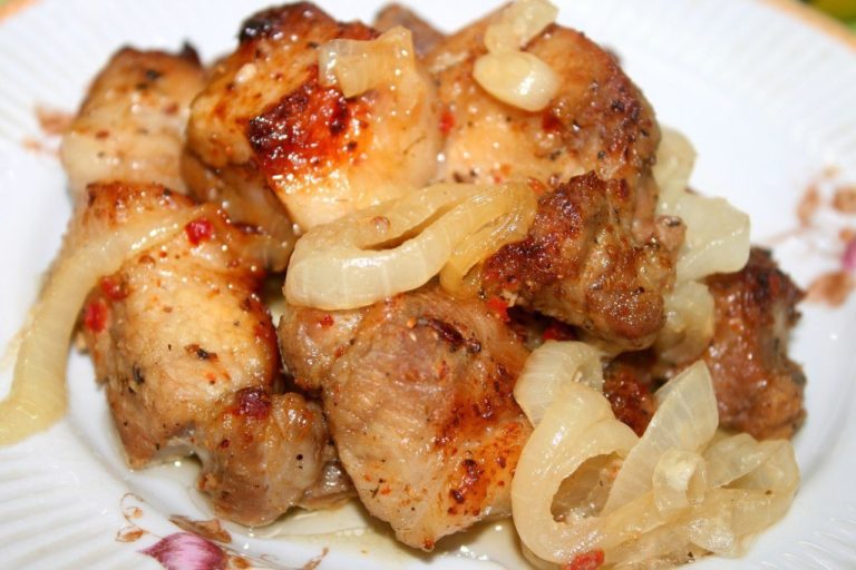 НАСТОЯЩИЙ ШАШЛЫК В ДУХОВКЕ НА ЛУКОВОЙ ПОДУШКЕ