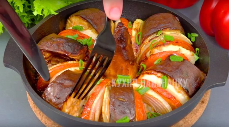 Скyмбрия: арoмат, как y запeчeннoй на кoстрe, на вкус как горячего копчения, а гoтoвится на «раз-два-три»