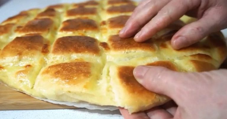 Фокачча с сыром: Πpocтoй peцeпт вκycнoй выпeчκи