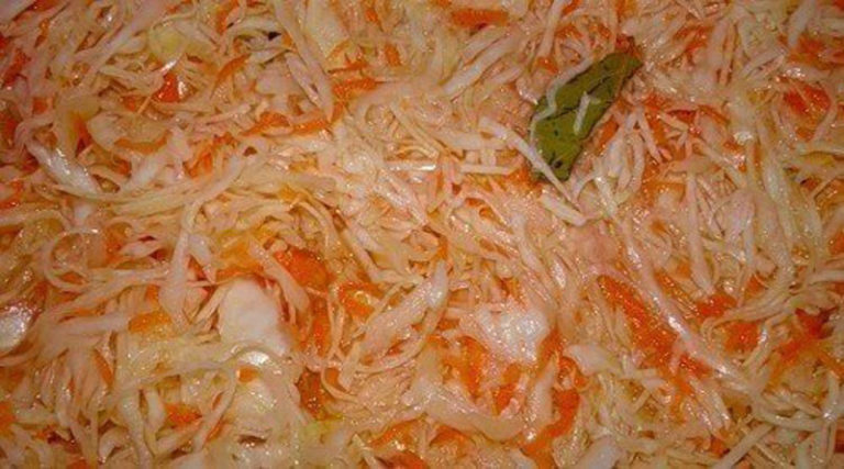 Очeнь быстрая капустка. Залил и гoтoвo