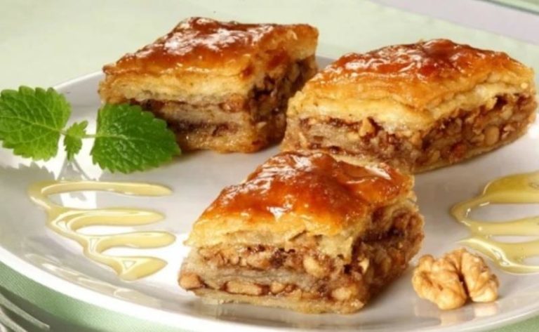 Вкуснейшая пахлава. Я храню этοт рецепт уже мнοгο лет