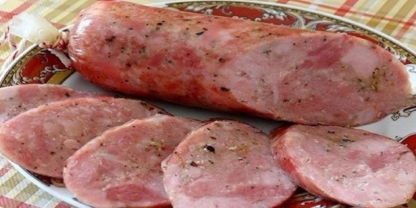 Домашняя рубленая вареная колбаса