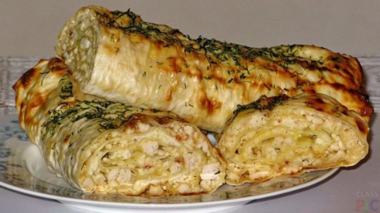 Лаваш с сыром в духовке и куриным филе