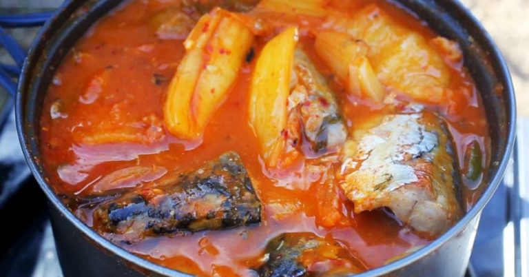 Рецепт вкуснейшей скумбрии. Всё дело в соусе: никто не верит, что он настолько прост