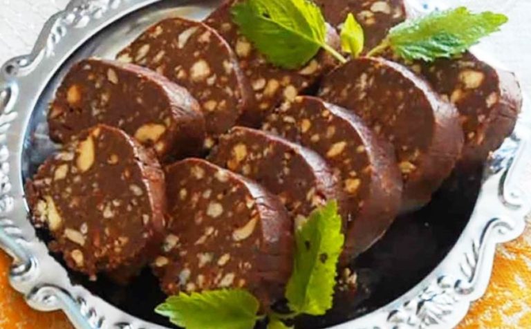Шоколадная колбаса со сгущенкой. Лакомство вне конкуренции