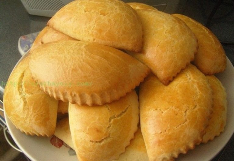 Домашние сочники с творогом. Вкус из детства