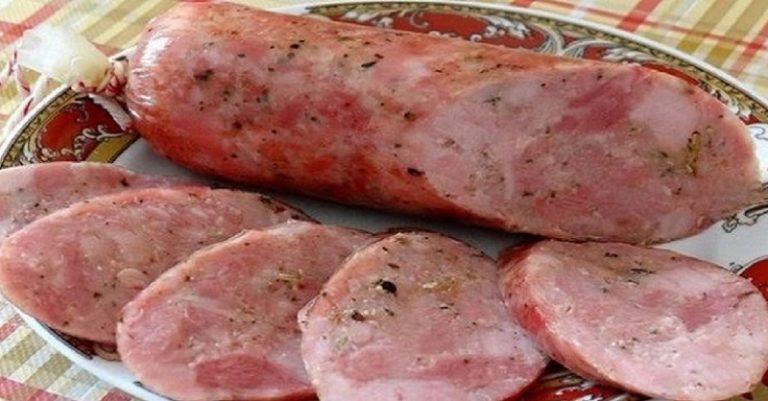 ДОМАШНЯЯ РУБЛЕНАЯ ВАРЕНАЯ КОЛБАСА: ЛУЧШАЯ АЛЬТЕРНАТИВА МАГАЗИННОЙ