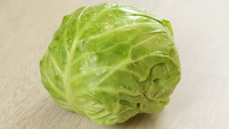 3 новых вкуснейших салата из самой обычной капусты. Витаминный заряд для стройности и красоты