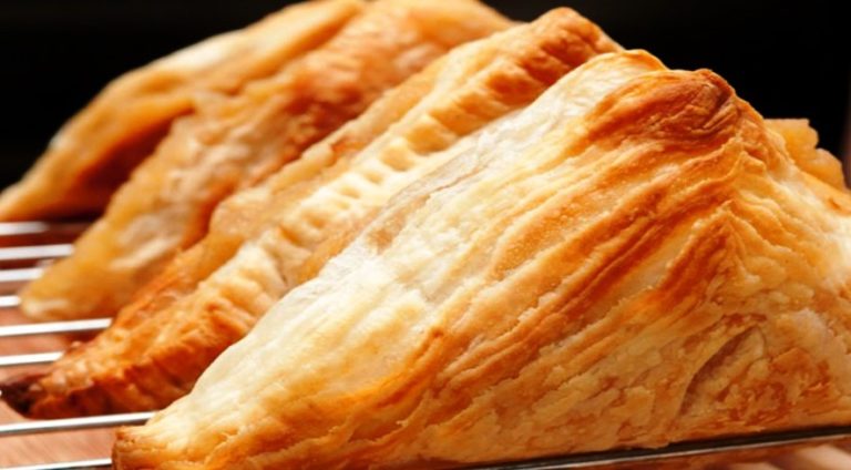 Как приготовить вкусное слоеное тесто своими руками