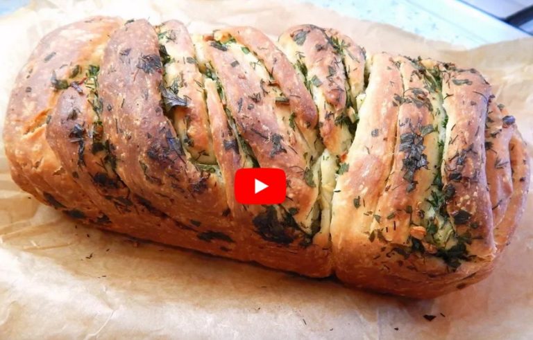Все просят рецепт! Домашний хлеб с чесноком и зеленью