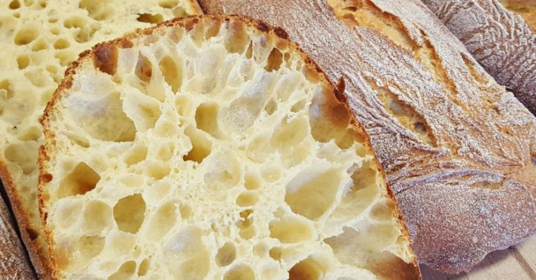 КАК ИСПЕЧЬ ВКУСНЫЙ ХЛЕБ С БОЛЬШИМИ ДЫРКАМИ ВНУТРИ