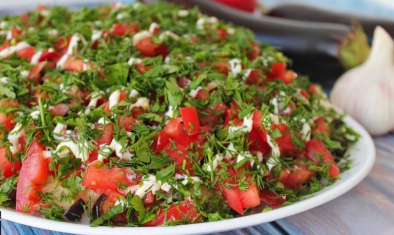 ОРИГИНАЛЬНЫЙ И ОЧЕНЬ ВКУСНЫЙ САЛАТ ИЗ БАКЛАЖАНОВ. СОЗЫВАЙТЕ ГОСТЕЙ И ПРОБУЙТЕ