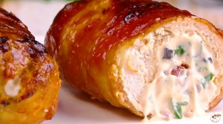 Куриные рулетики с грибами и сыром