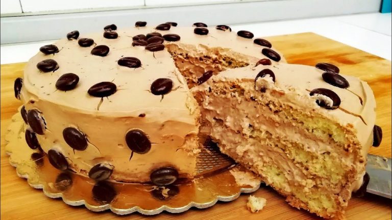 Легкий и нежный десерт Delizia al Caffè