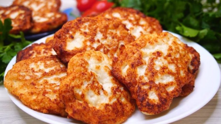 Самые вкусные куриные оладьи. Рецепт настоящая палочка-выручалочка
