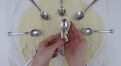 Вот что получится, если завернуть ложки в кусочки слоеного теста и поставить их в духовку… Результат просто невероятный