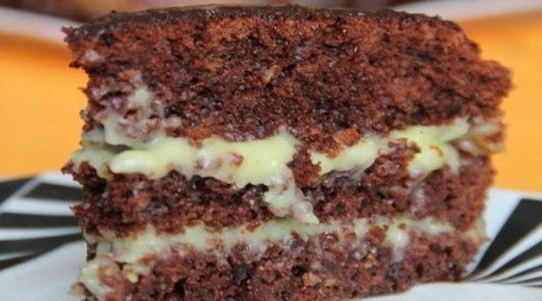 Сумасшедший пирог. Простой и потрясающе вкусный