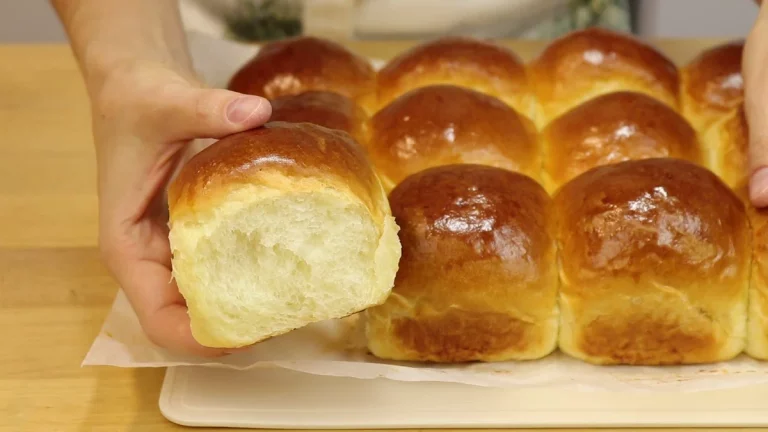 Сдобные пышные булочки «Бухты», аромат и вкус как в детстве