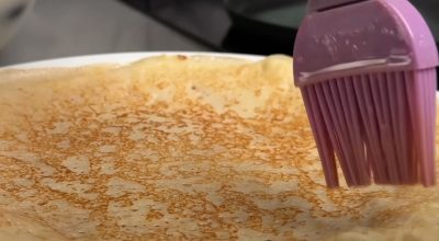 Нежные и вкусные: блины с начинкой «Рафаэлло». По этому рецепту всегда пеку двойную порцию