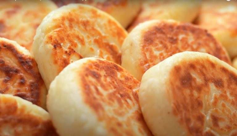 Вкусные сырники. Простое и доступное блюдо на завтрак или десерт из творога