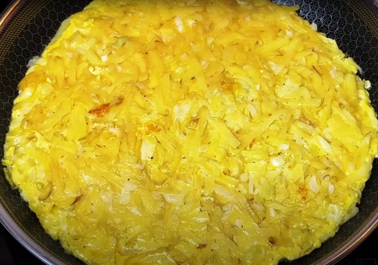 Картошка, яйцо и никакой муки! Простое блюдо, вкуснее пиццы и драников вместе взятых