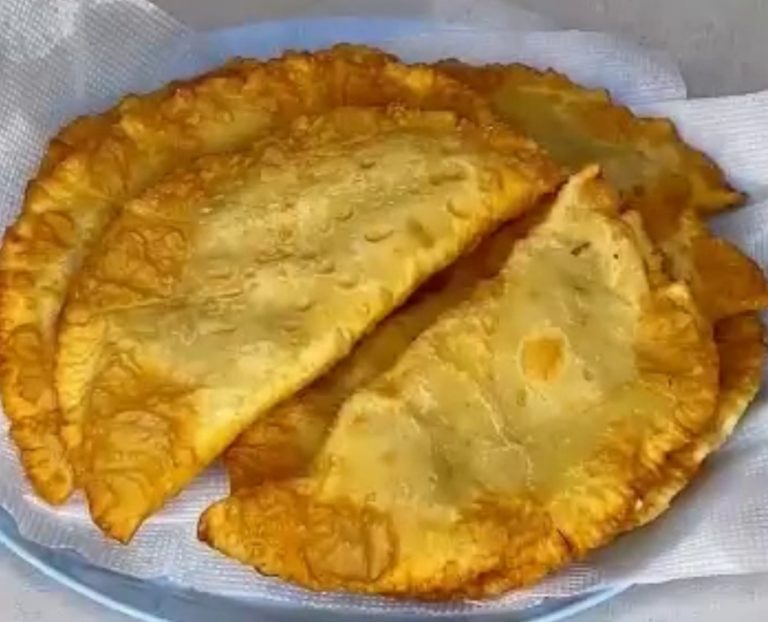 Домашние чебуреки. Сочные и безумно вкусные
