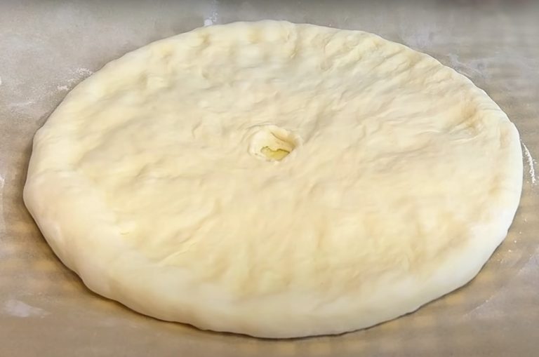 Осетинские пироги с картошкой и сыром