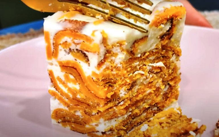 Настоящее чудо на кухне: воздушный тыквенный торт без духовки